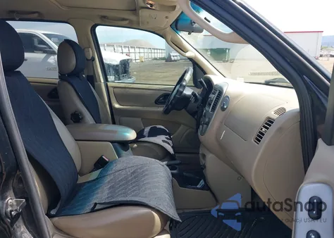 2003 Ford Escape Xlt z USA, uszkodzony, nr VIN 1FMYU03163KA99987